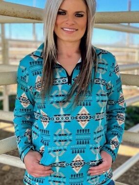 Sterling Kreek Laramie Kreek
Pullover, Size Medium, Turquoise Aztec